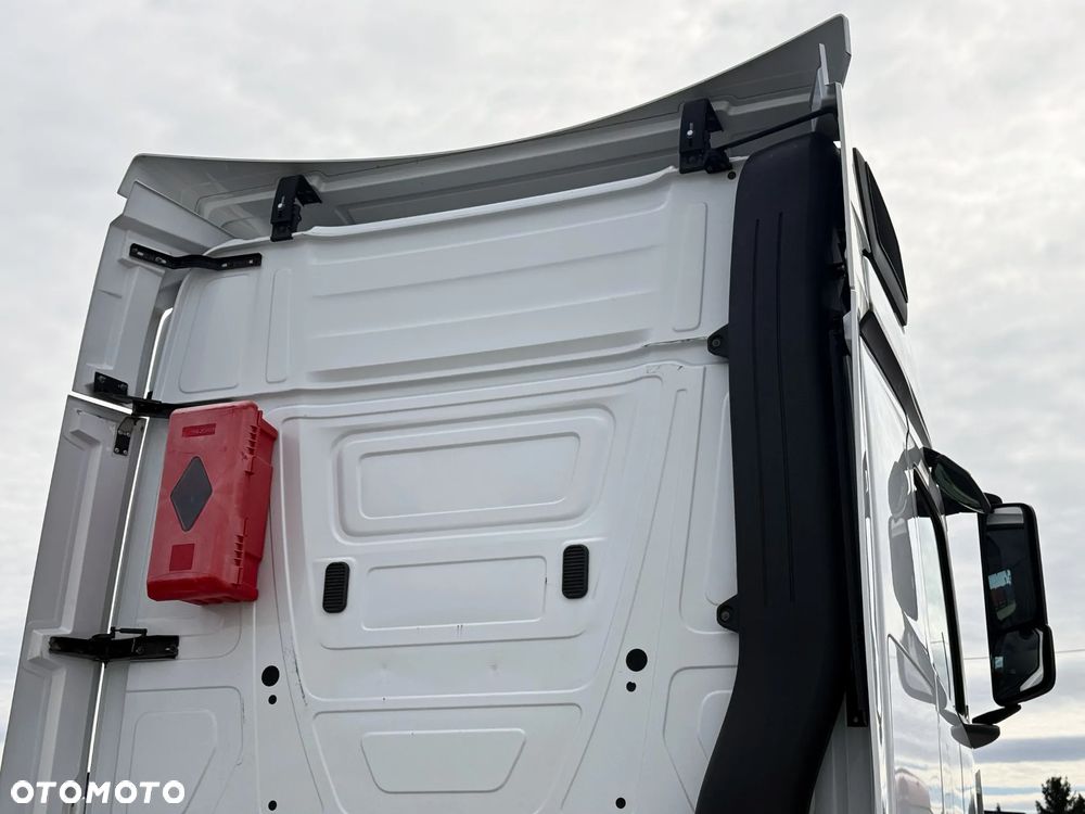 Mercedes-Benz ACTROS 1845 / STANDARD / SALON PL - 14