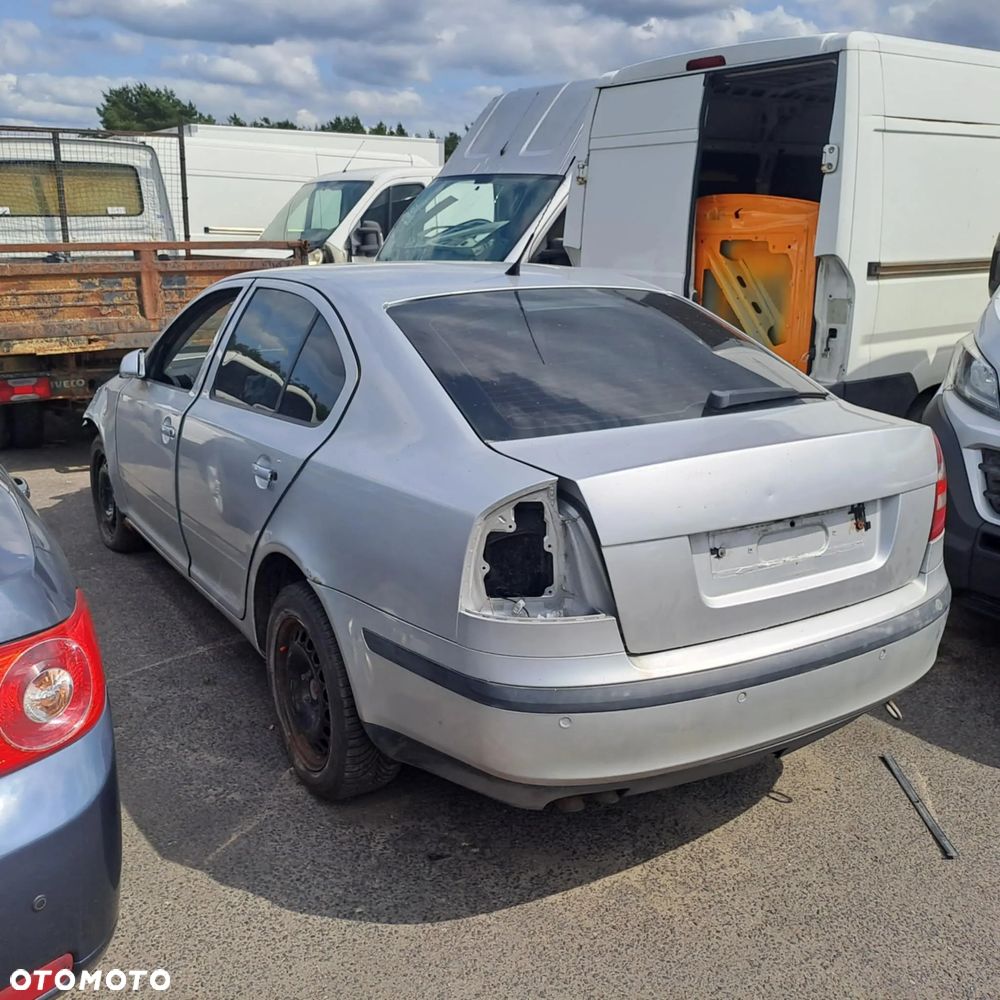 Skoda Octavia 2.0 TDI 2005r Kod silnika BKD -  na części - 2