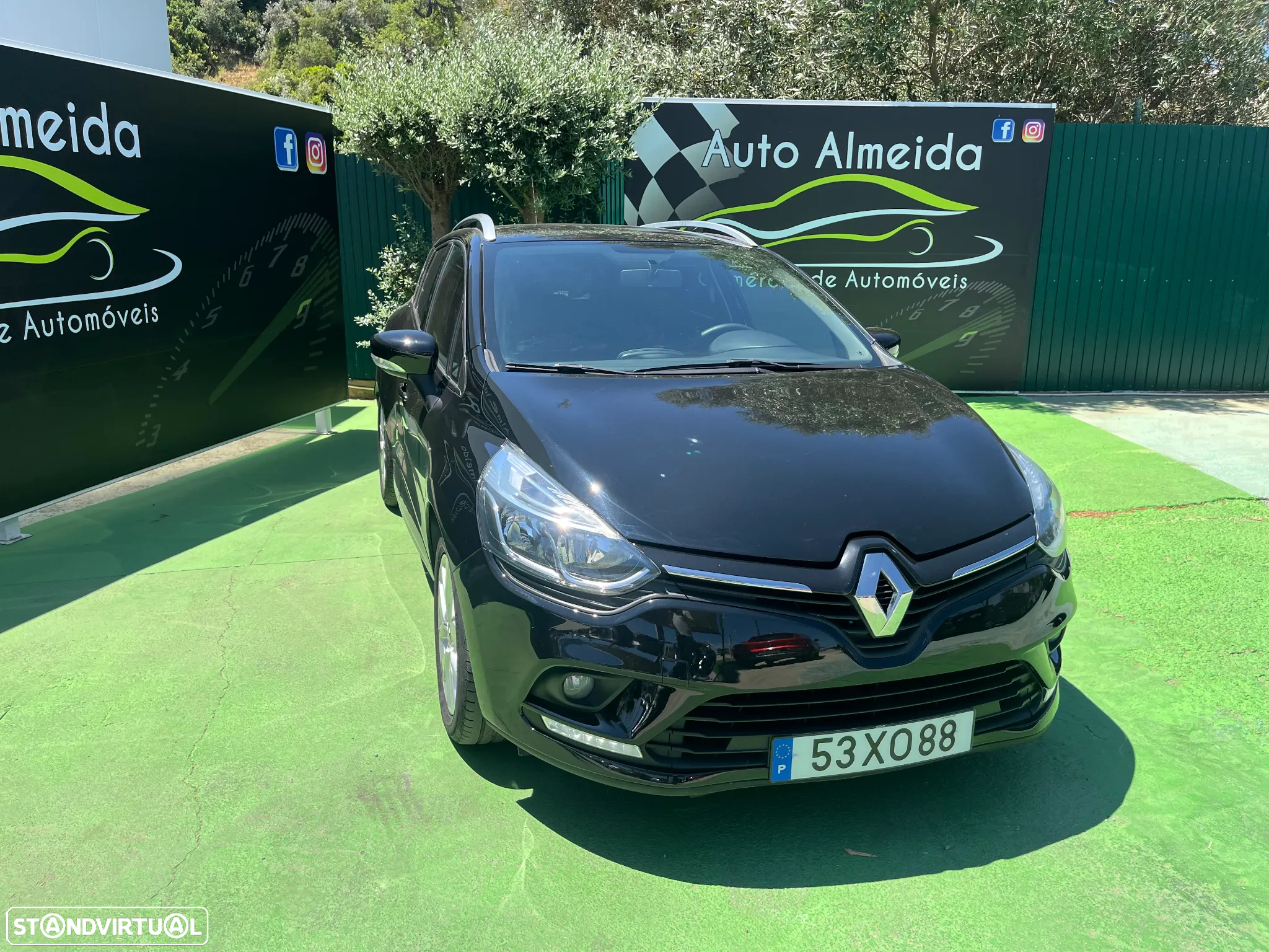 Renault Clio Sport Tourer 1.5 dCi Limited - 4