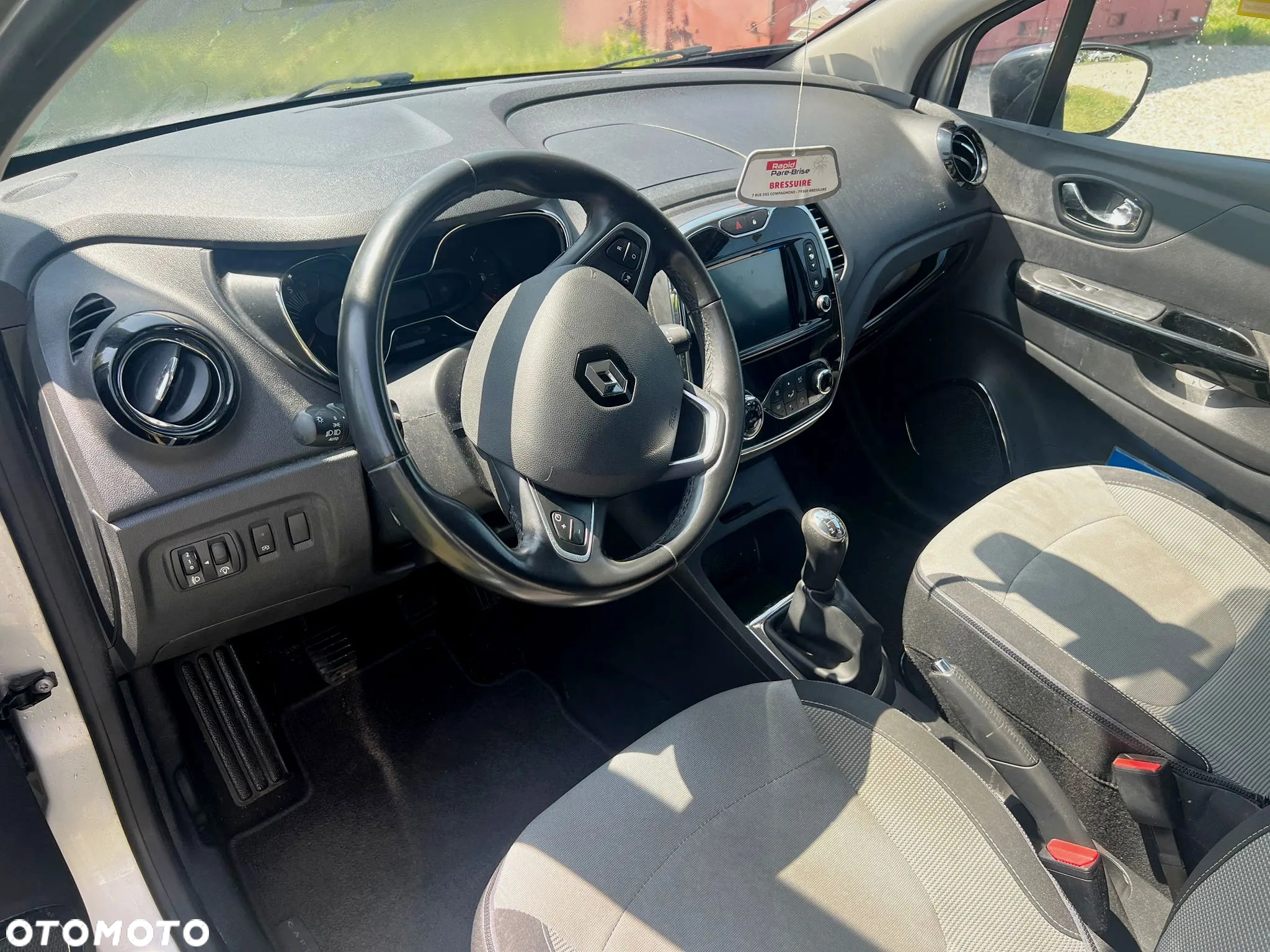 Renault Captur (ENERGY) TCe 90 LIFE - 6