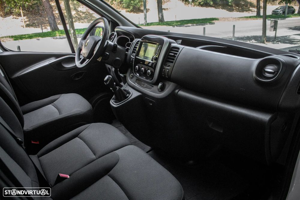 Renault Trafic 2.0 Blue dCi L1 Equilibre - 25