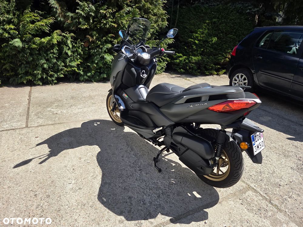 Yamaha X-max - 3