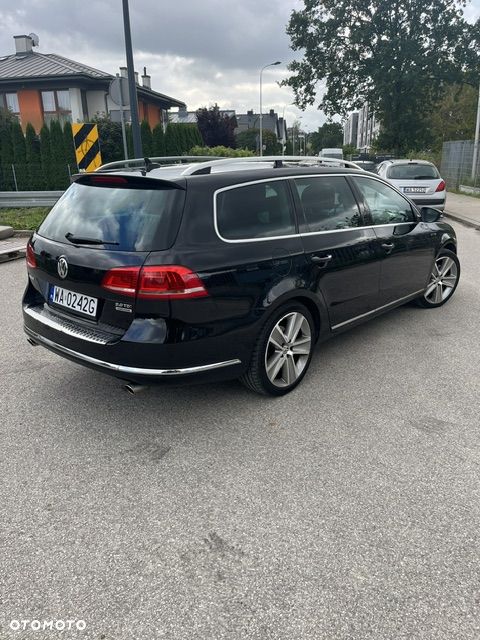 Volkswagen Passat 2.0 TDI 4Mot Highline DSG - 12