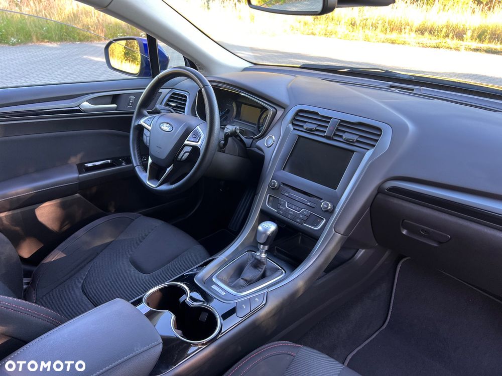 Ford Mondeo 2.0 TDCi ST-Line - 32