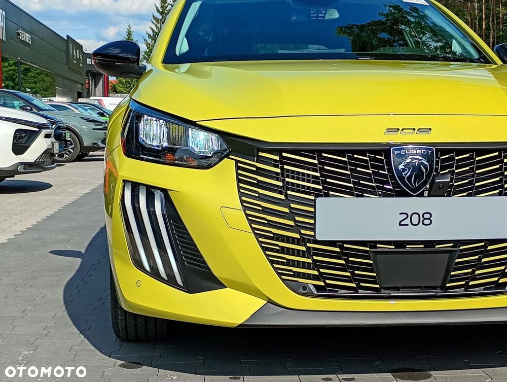 Peugeot 208 - 7