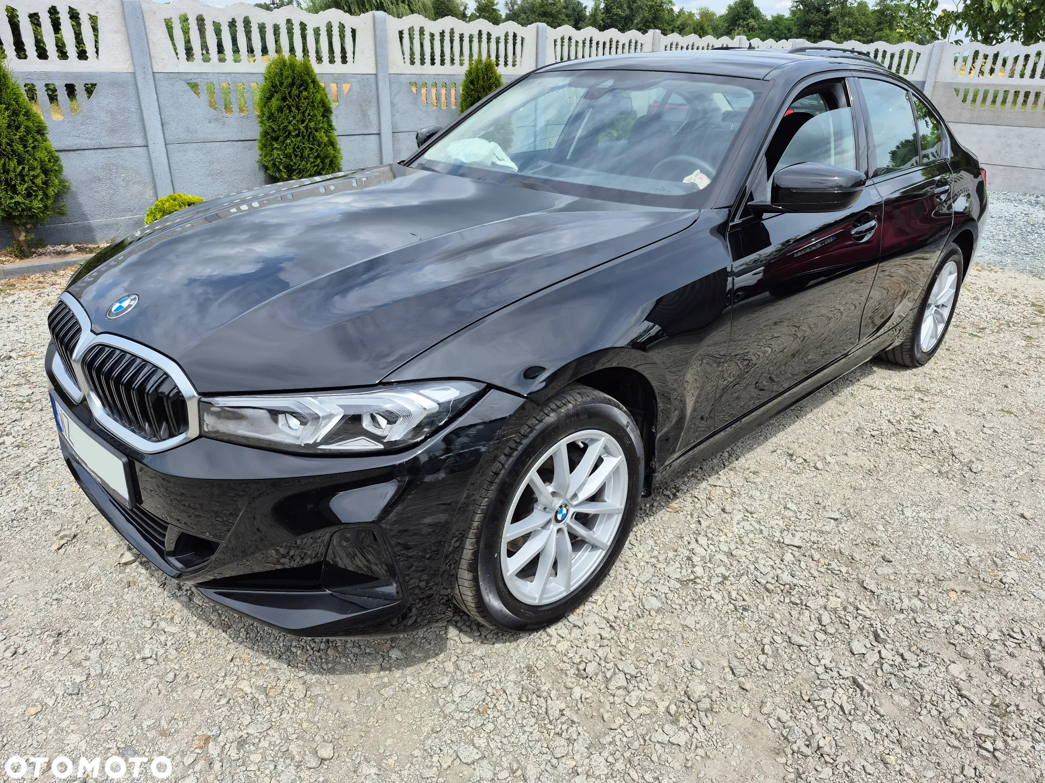BMW Seria 3 318i - 4