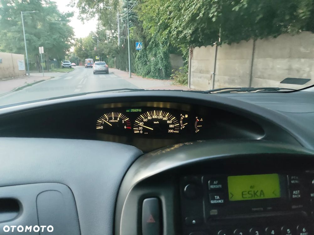 Toyota Previa 2.0 D-4D Linea Terra - 30