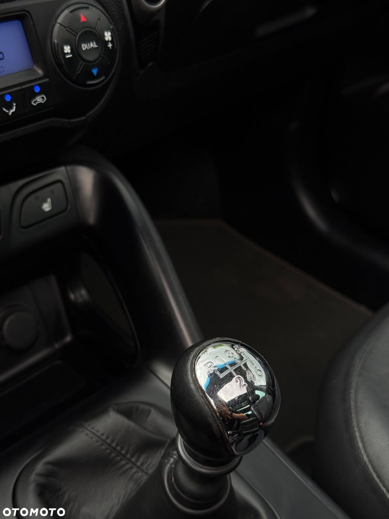 Hyundai ix35 2.0 CRDi Premium 2WD - 28