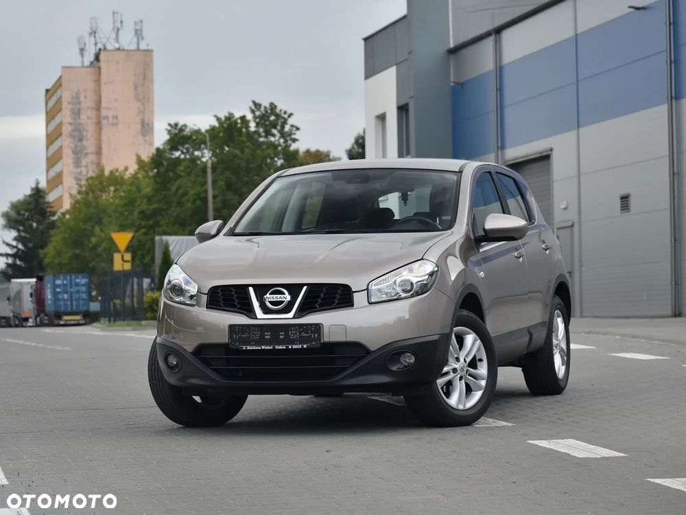 Nissan Qashqai - 2
