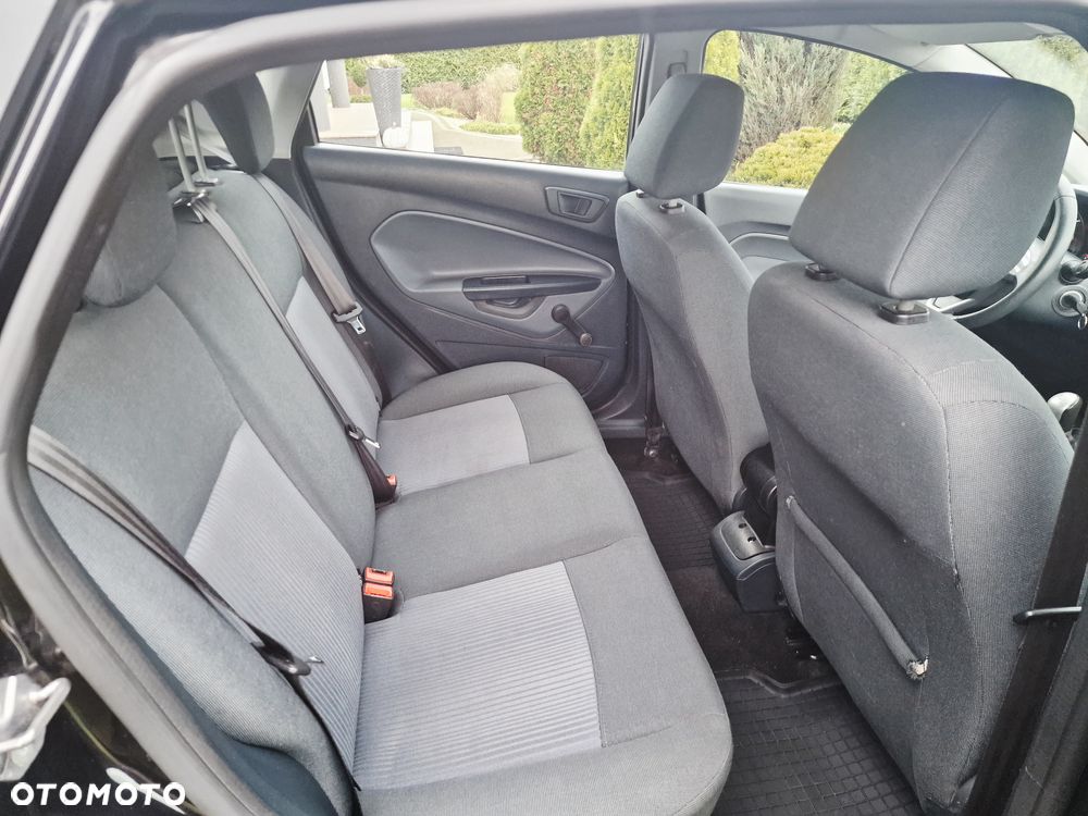 Ford Fiesta - 29