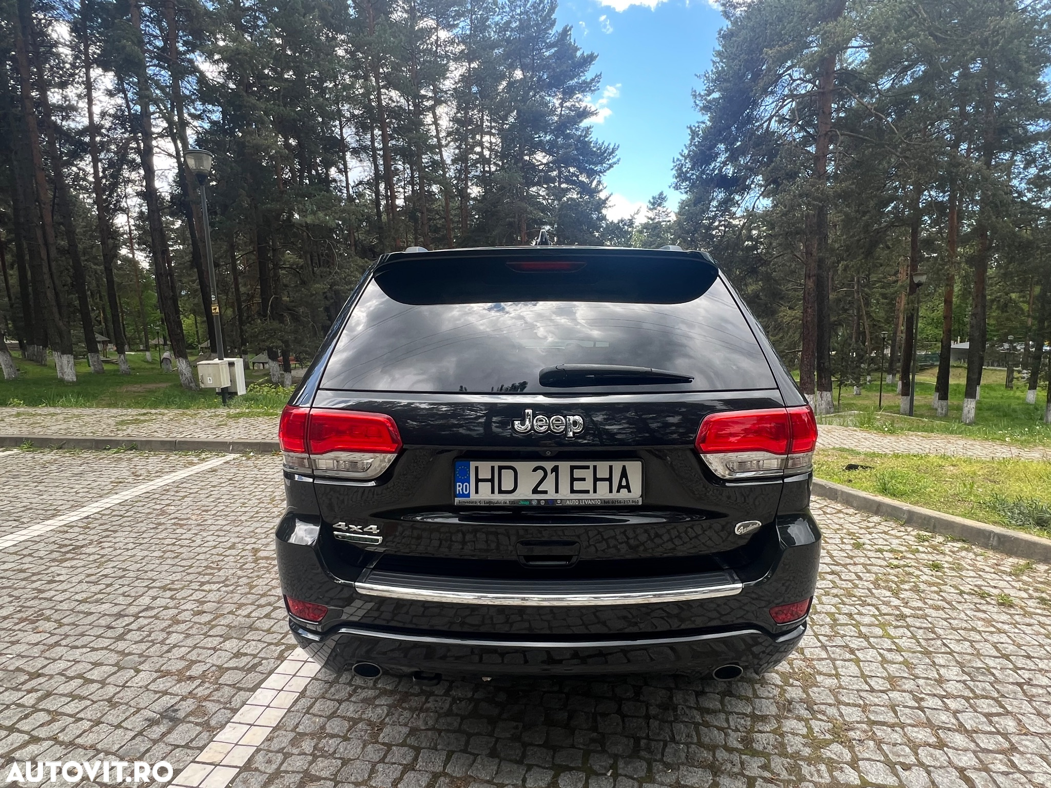 Jeep Grand Cherokee - 5