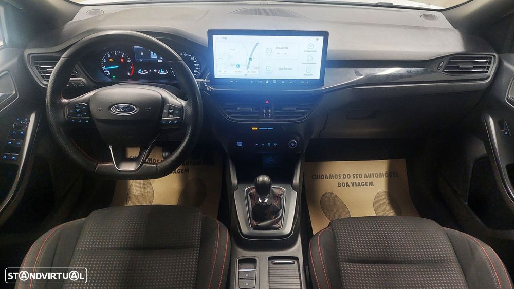 Ford Focus 1.0 EcoBoost MHEV ST-Line - 13