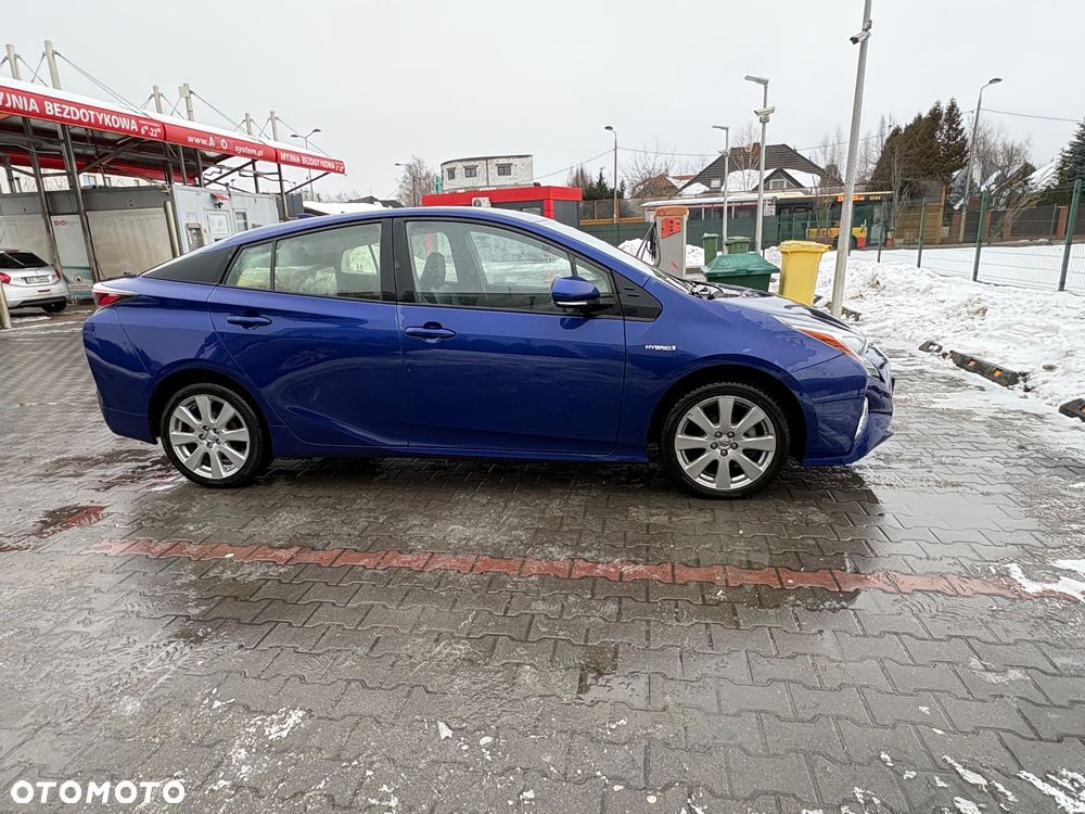 Toyota Prius 1.8 Hybrid Prestige - 9
