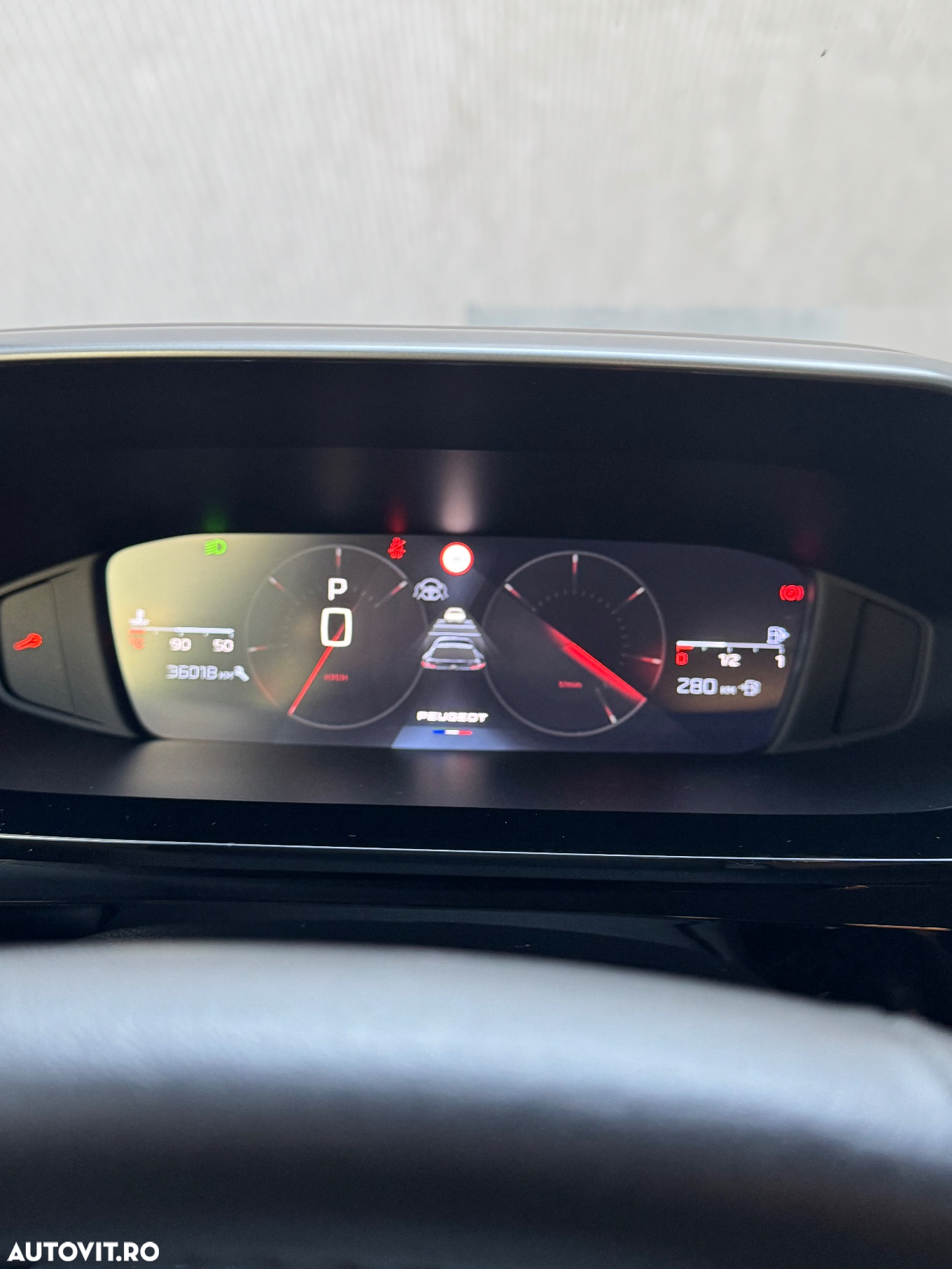 Peugeot 308 1.2L PureTech 130 S&S EAT8 Allure - 8