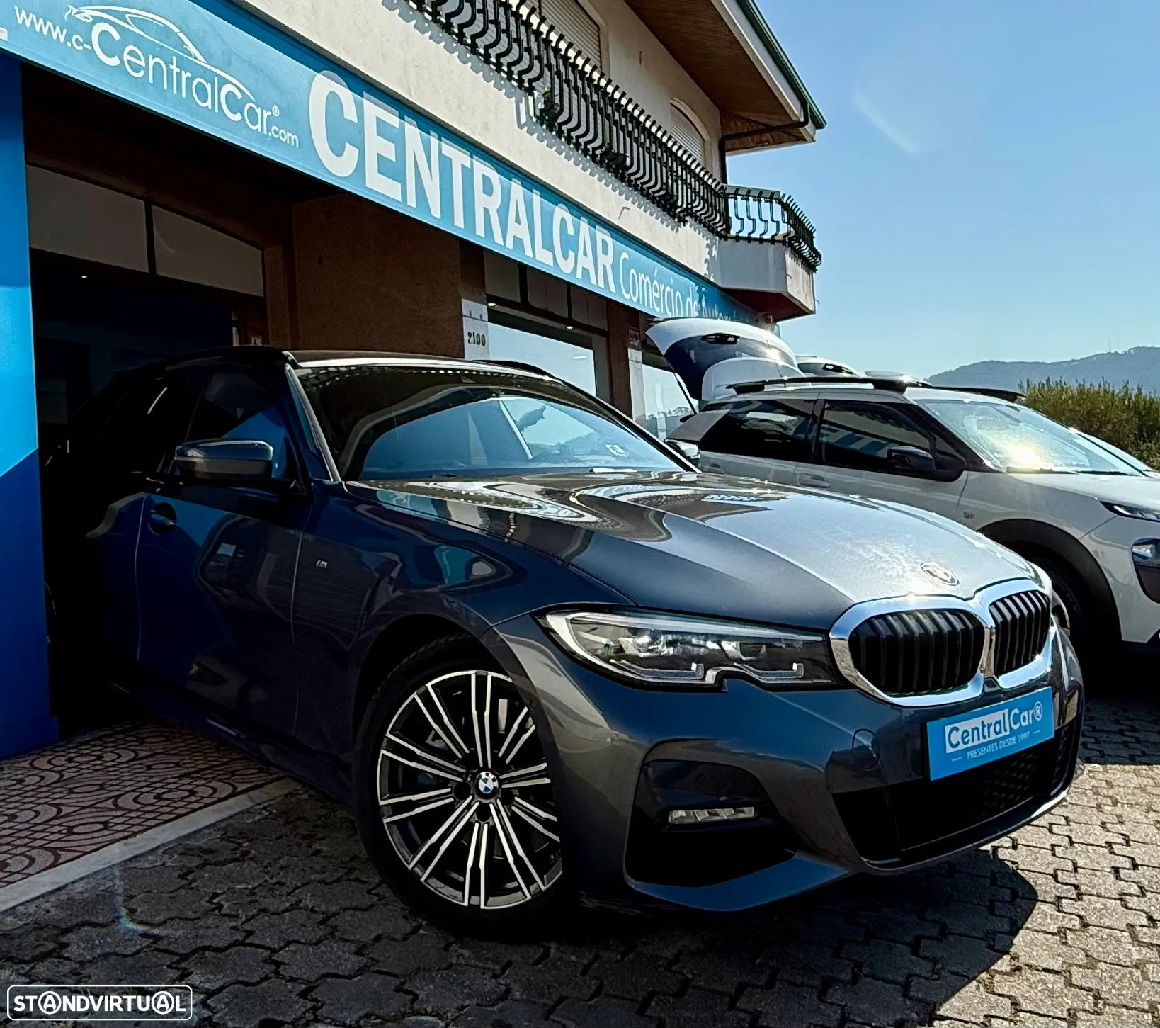 BMW 330 e Touring Pack M Auto - 3