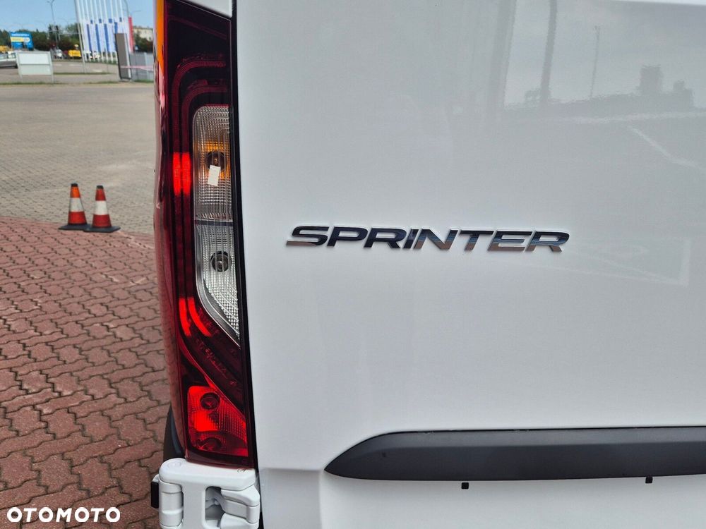 Mercedes-Benz Sprinter Sprinter - 13