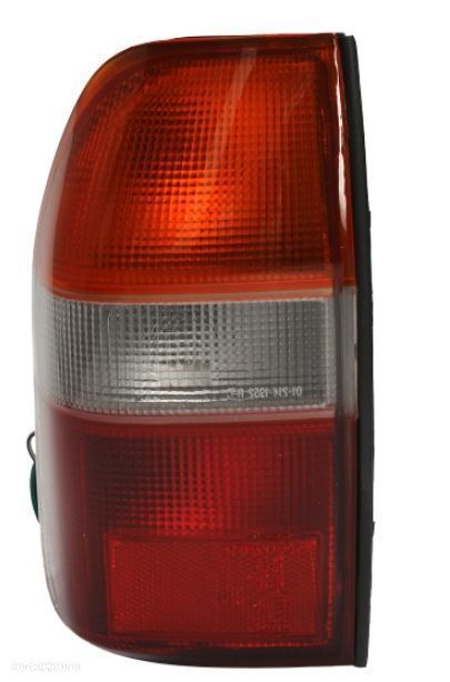 Mitsubishi L200 Lampa Tylna NOWA - 2