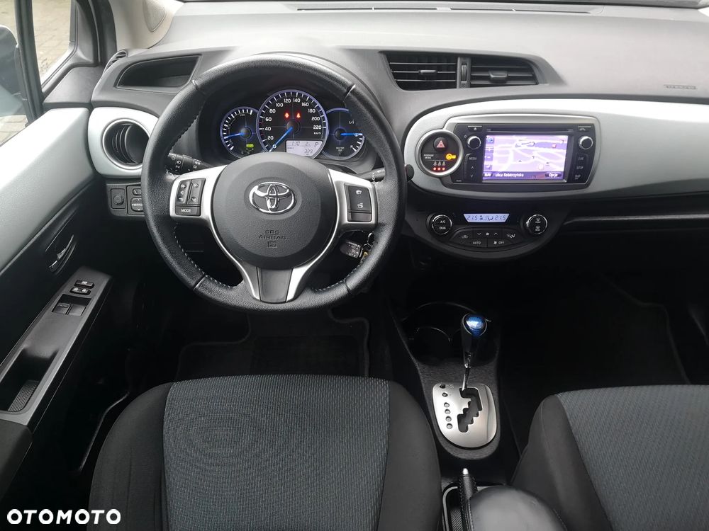 Toyota Yaris 1.5 VVT-i Style - 12