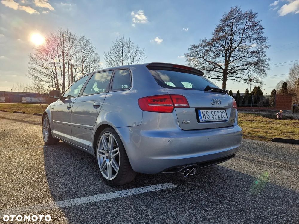 Audi A3 Sportback 2.0 TFSI S line Sportpaket - 2