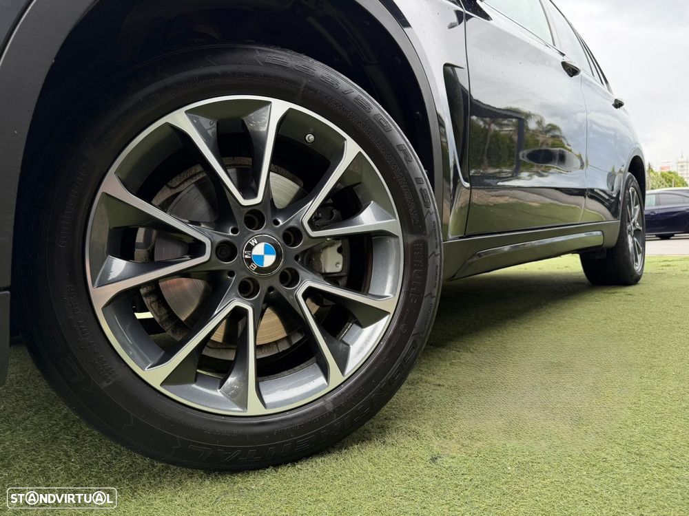 BMW X5 25 d sDrive Comfort 7L - 7
