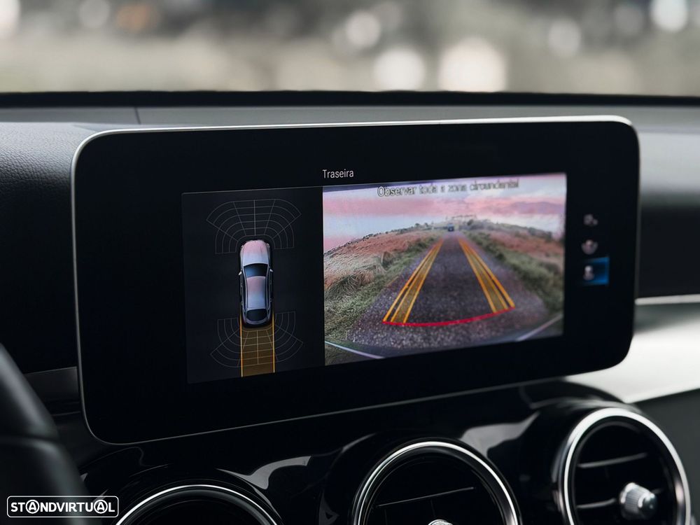 Mercedes-Benz GLC 300 e 4Matic - 21