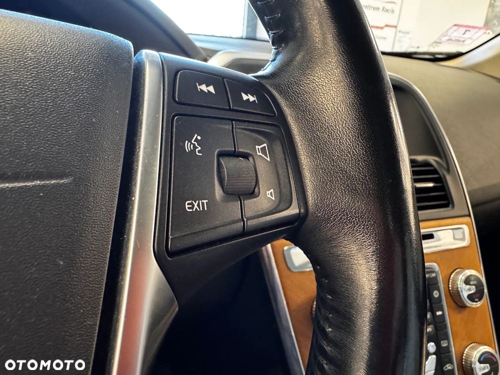 Volvo XC 60 T5 AWD Geartronic Linje Inscription - 17