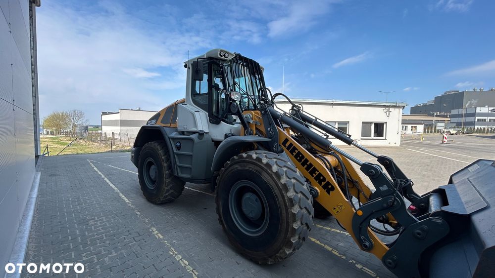Liebherr L 538 - 2