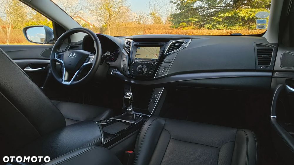 Hyundai i40 Kombi 1.7 CRDi Premium - 15