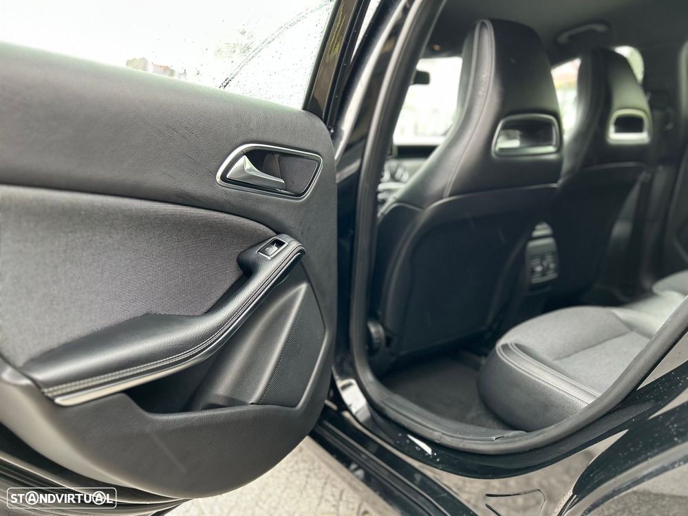 Mercedes-Benz A 180 - 18