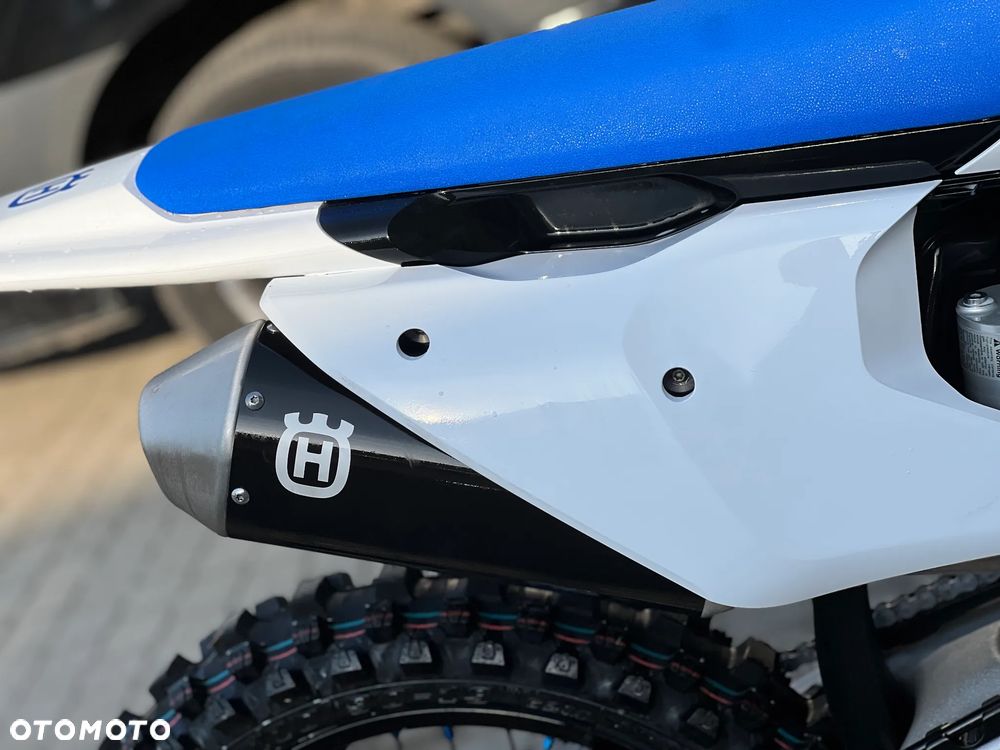 KTM SXF - 10