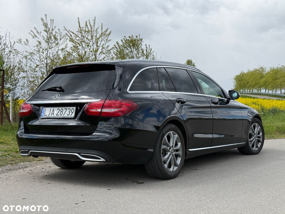 Mercedes-Benz Klasa C 220 CDI DPF Automatik BlueEFFICIENCY Avantgarde - 3