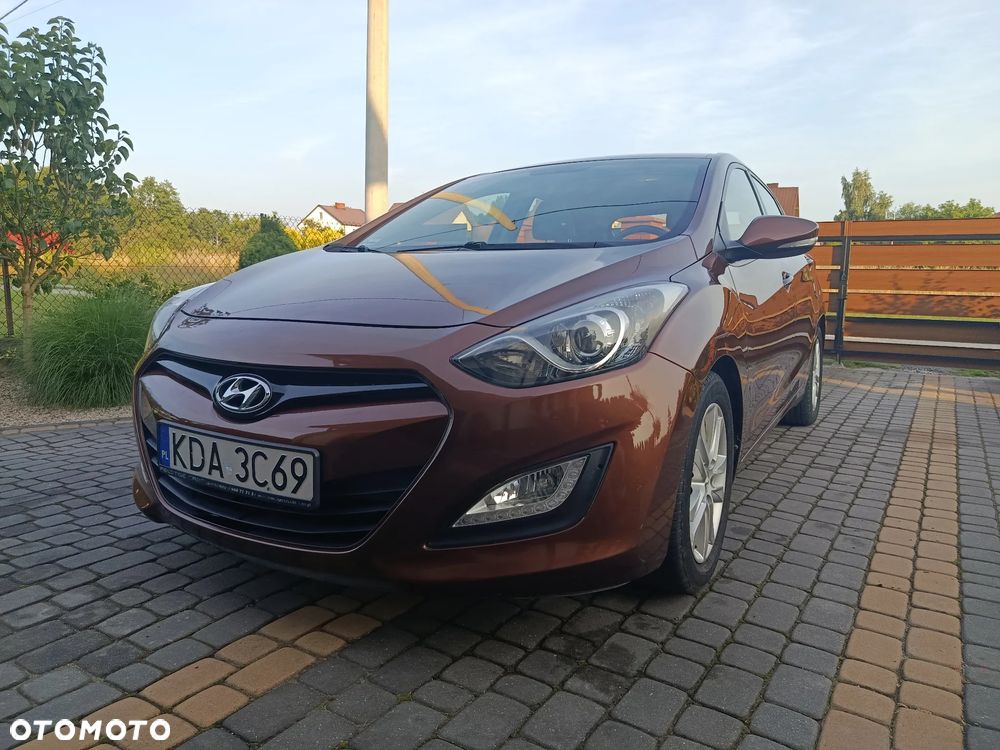 Hyundai i30 1.4 CRDi Premium - 10