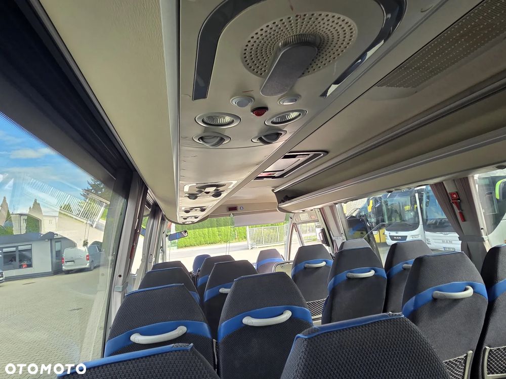 Iveco WING INDCAR / SPROWADZONY Z NIEMIEC/ 31 MIEJSC - 41