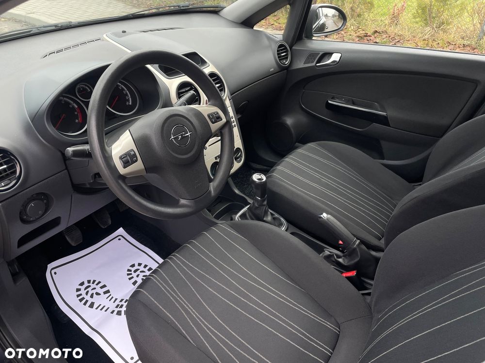 Opel Corsa 1.2 16V - 7