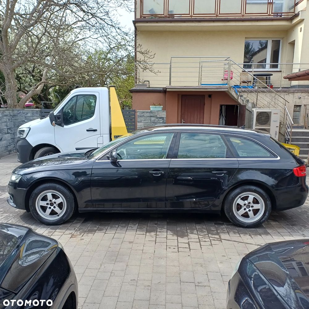 Audi A4 Avant 2.0 TDI DPF Attraction - 4
