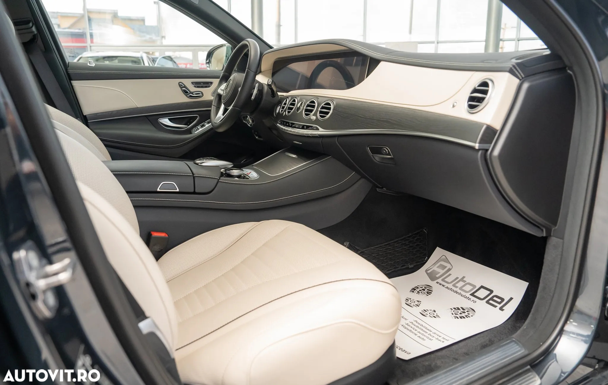 Mercedes-Benz S 560 4Matic 9G-TRONIC - 21