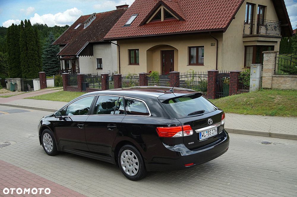 Toyota Avensis 1.8 Prestige - 7