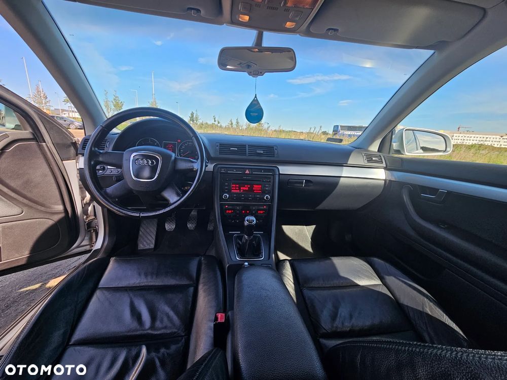 Audi A4 Avant - 6