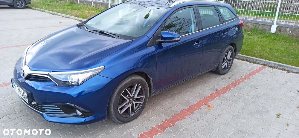 Toyota Auris 1.2 T Comfort - 4