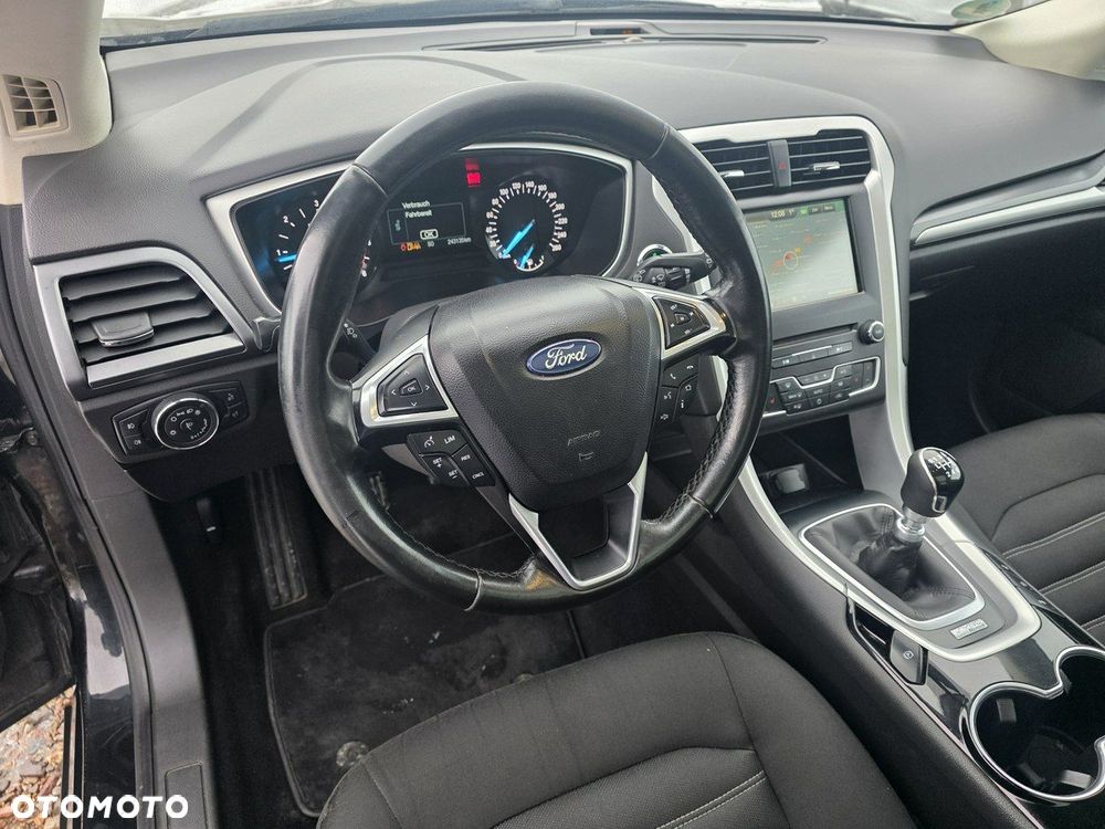 Ford Mondeo 2.0 EcoBlue Titanium - 13