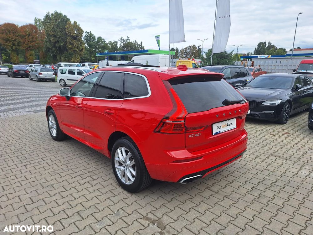 Volvo XC 60 D5 AWD R-Design - 9