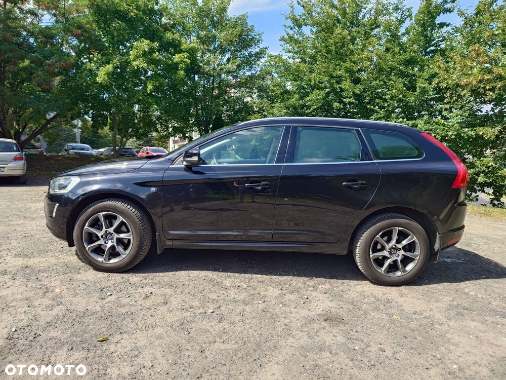 Volvo XC 60 D4 Drive-E Ocean Race - 2