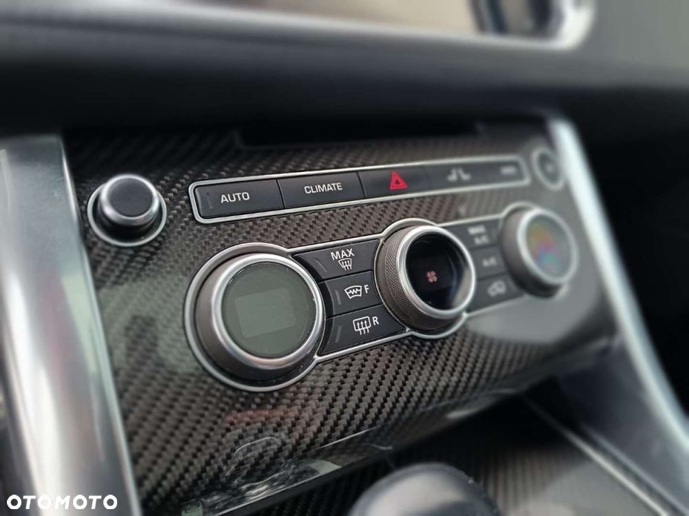 Land Rover Range Rover Sport - 33