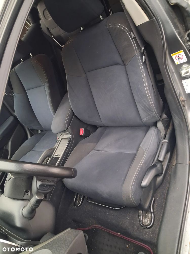 Honda Civic 1.8 Sport - 12