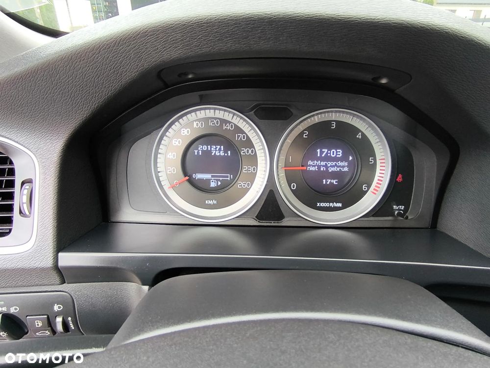Volvo S60 D3 Momentum - 27