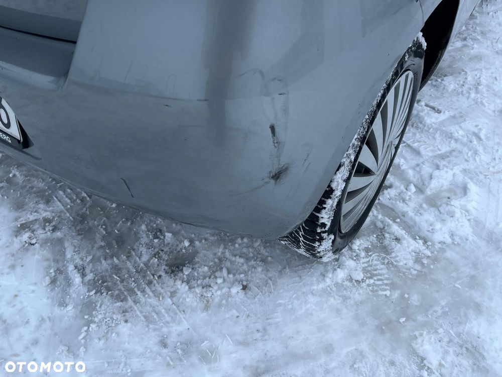 Toyota Yaris 1.0 Luna A/C - 6