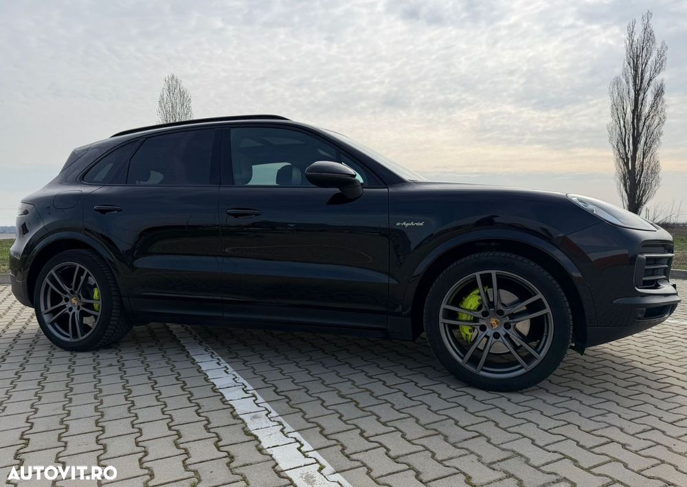 Porsche Cayenne Tiptronic S - 10
