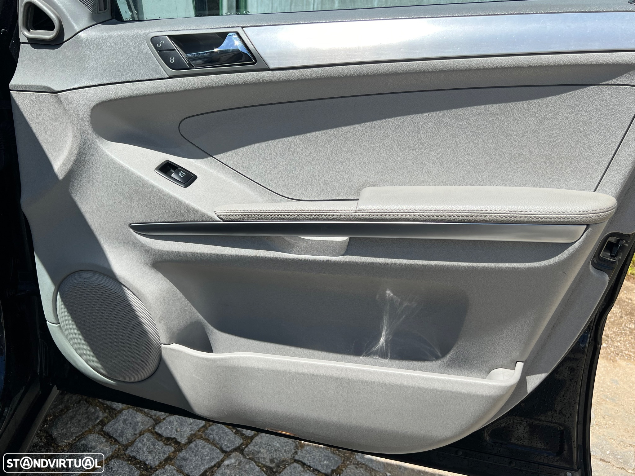 Mercedes-Benz ML 320 CDi - 9