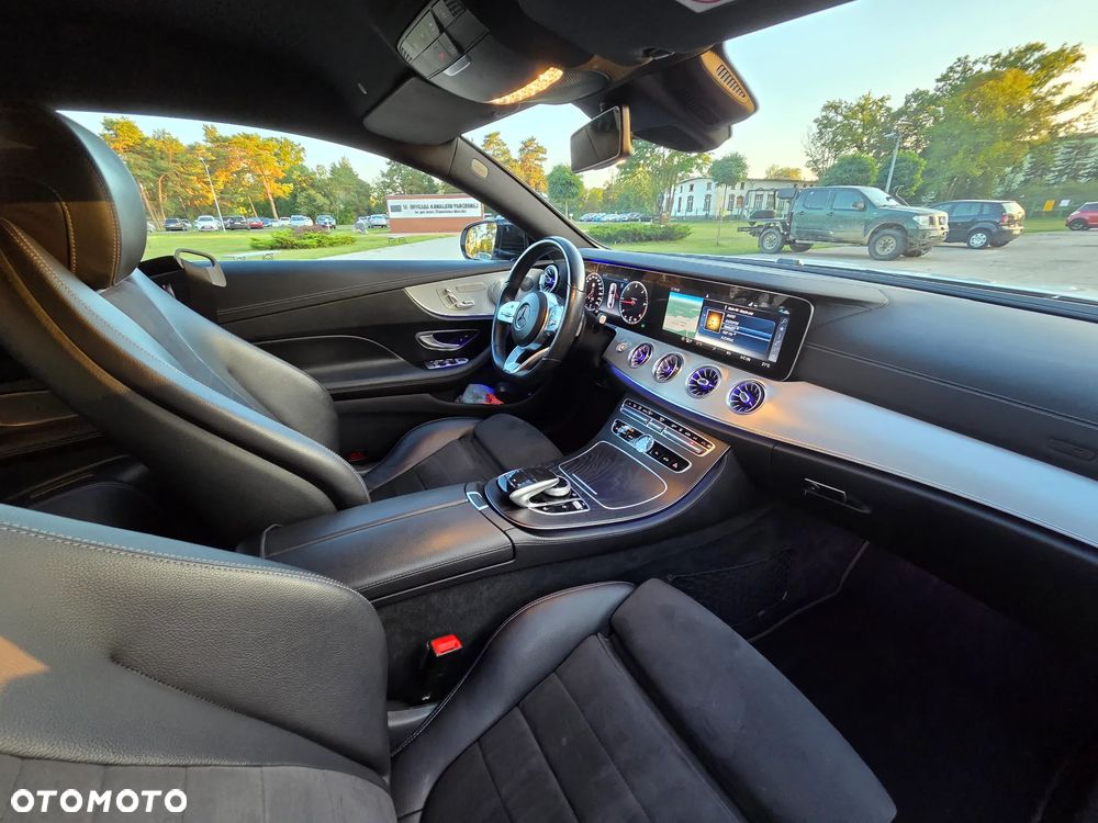 Mercedes-Benz Klasa E 220 d AMG - 13