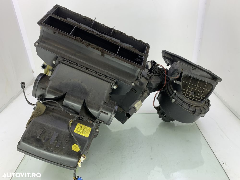 Dezmembrez Aeroterma bord de pe Opel Astra H 2004-2009 - 1